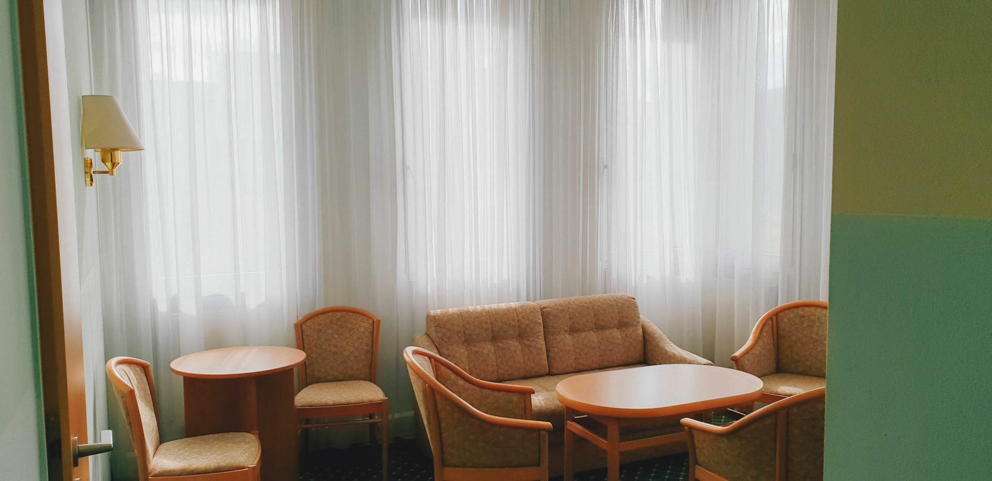 Hotel "Helle Mitte" Берлин Екстериор снимка