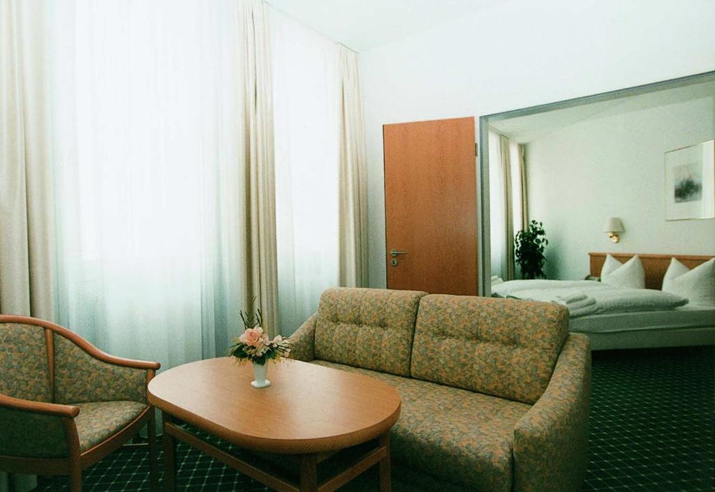 Hotel "Helle Mitte" Берлин Стая снимка